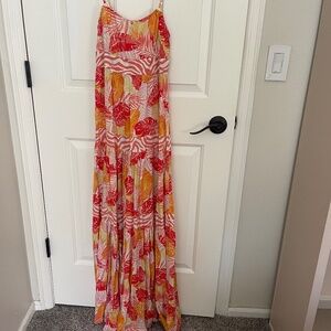 Betsy Johnson tiered Maxi Dress